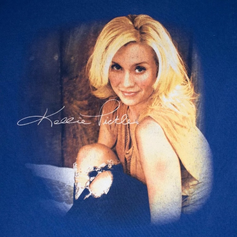 Autographed!! Kellie Pickler Signed On Tour Tshirt